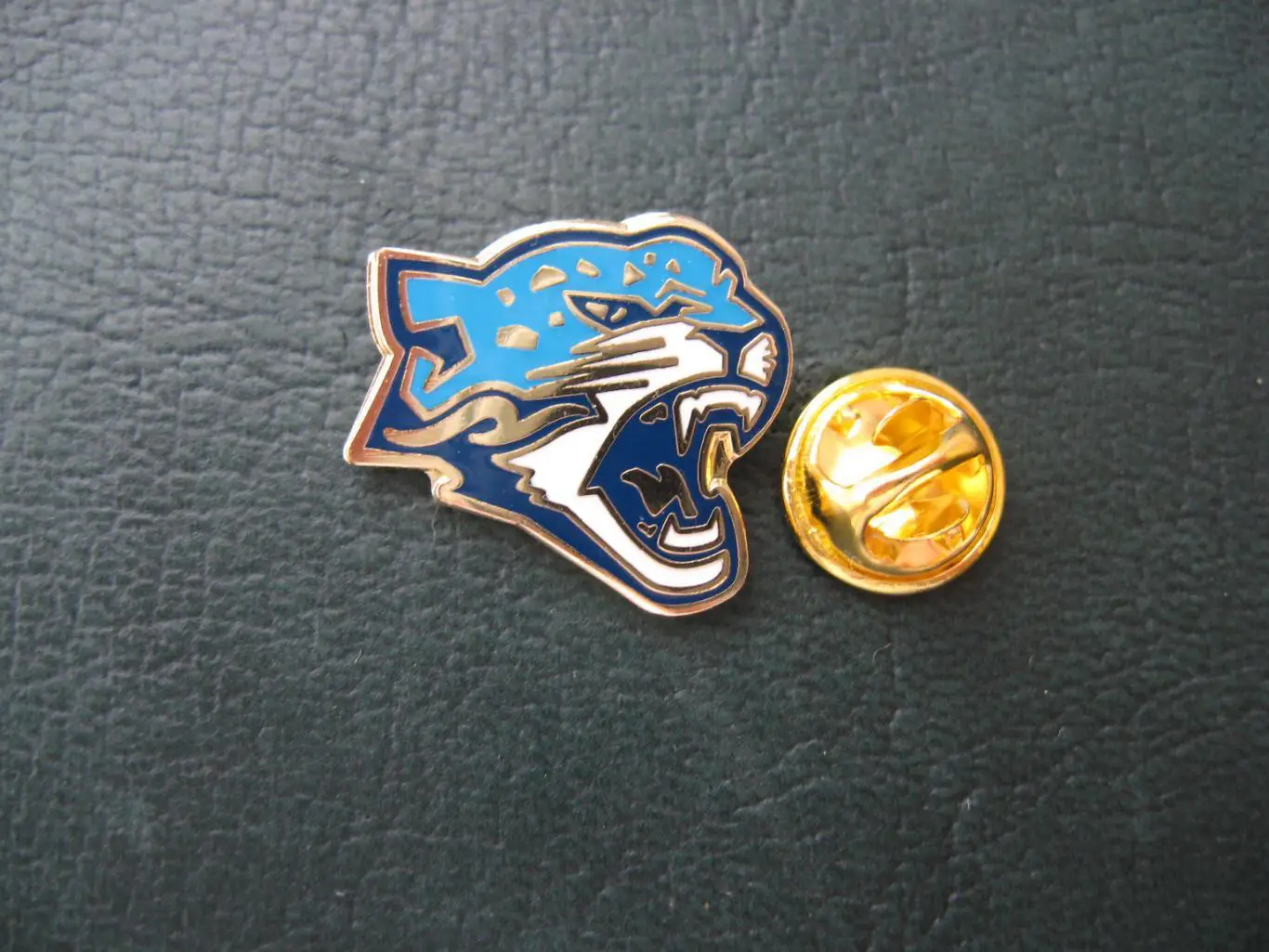 Значок ХК БАРЫС (Астана, Казахстан) Новая эмблема 2