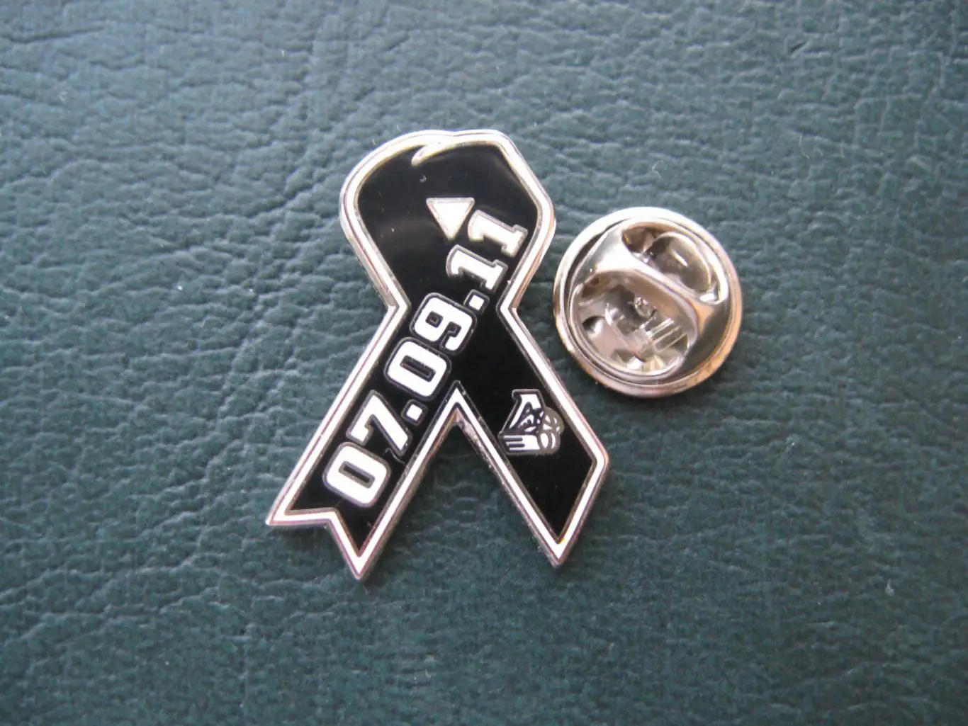 Значок ХК Локомотив (Ленточка)