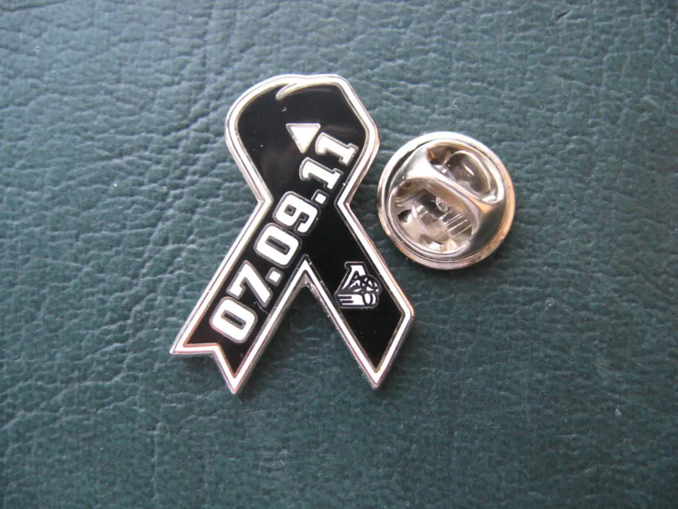 Значок ХК Локомотив (Ленточка) 1