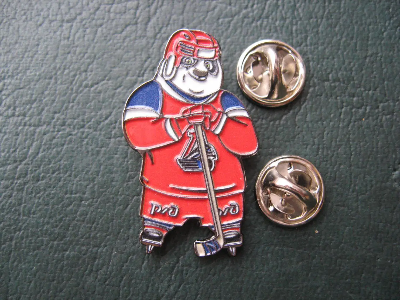 Значок ХК Локомотив ЯРОСЛАВЛЬ (Кунг-фу панда) 1