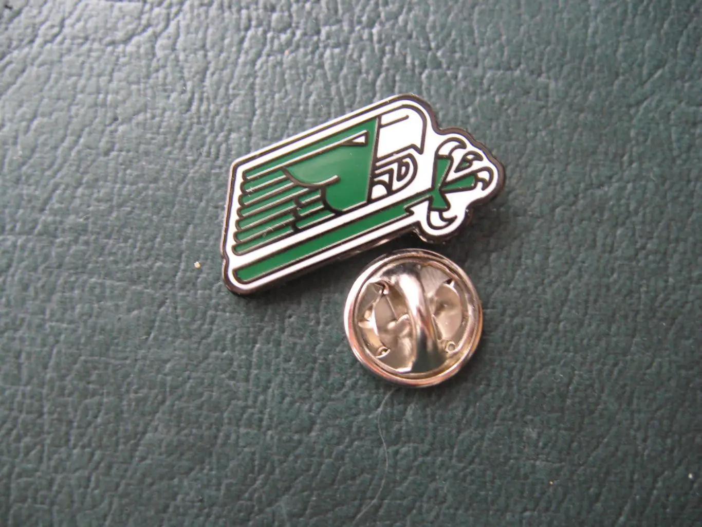 Значок ХК Юнисон - Москва (Москва) Эмблема 2