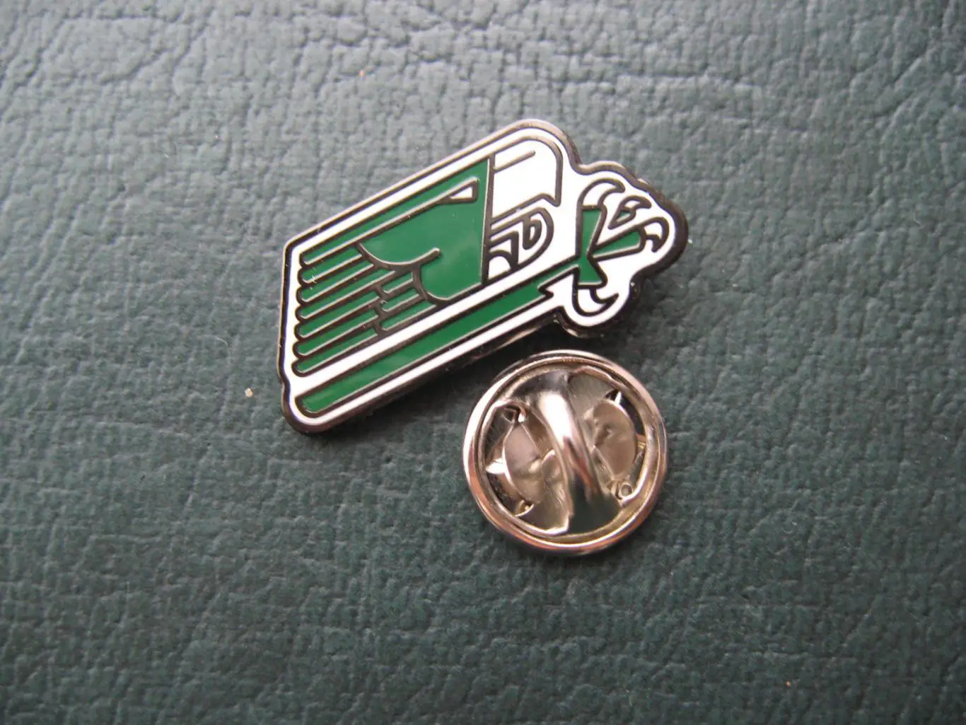 Значок ХК Юнисон - Москва (Москва) Эмблема