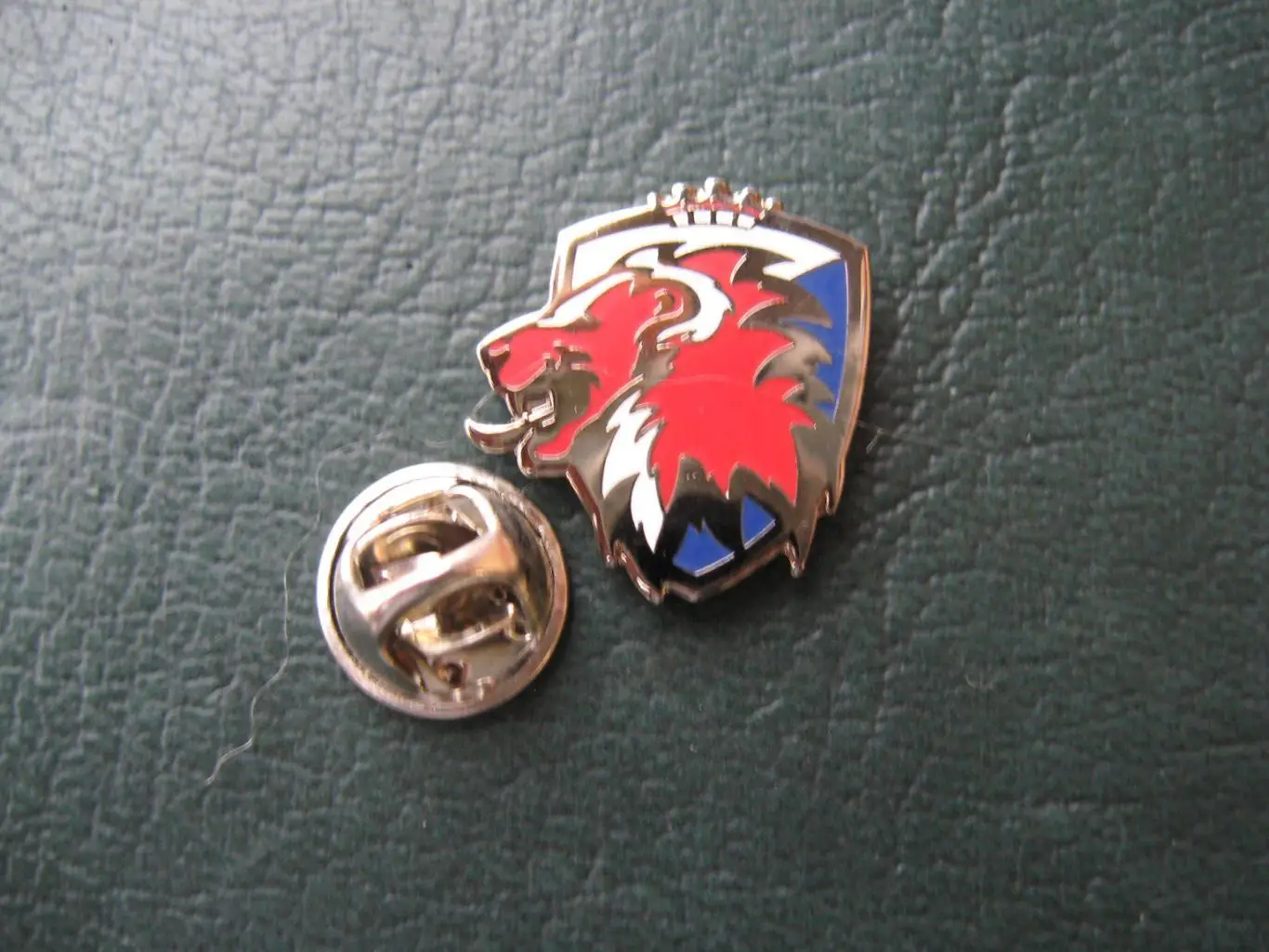 Значок ХК Лев Прага. Чехия (Эмблема)