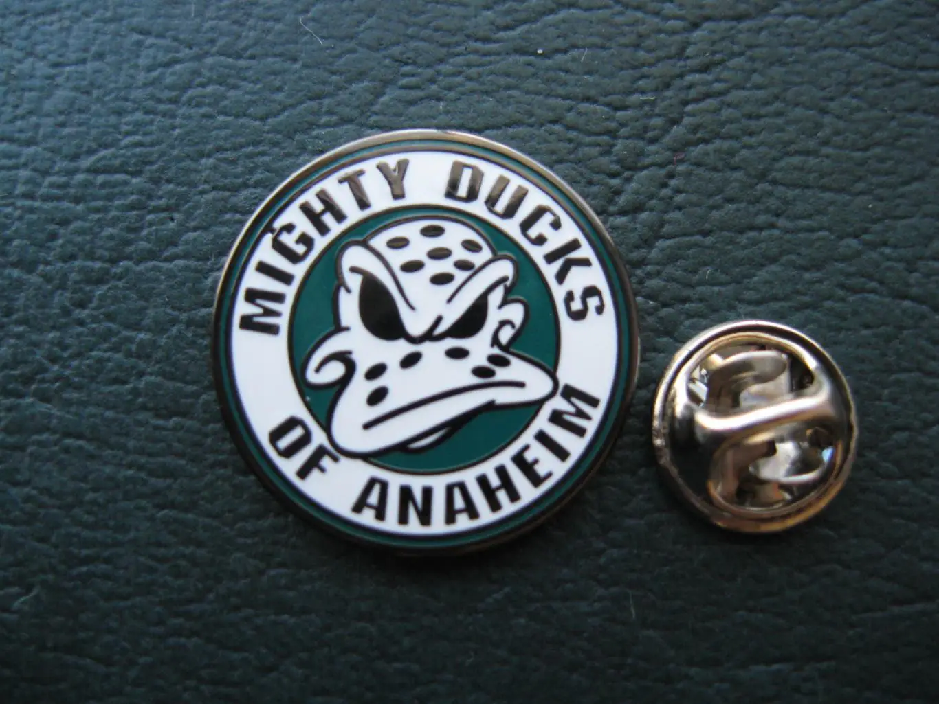 Значок ХК Анахайм Майти Дакс (Эмблема) 1