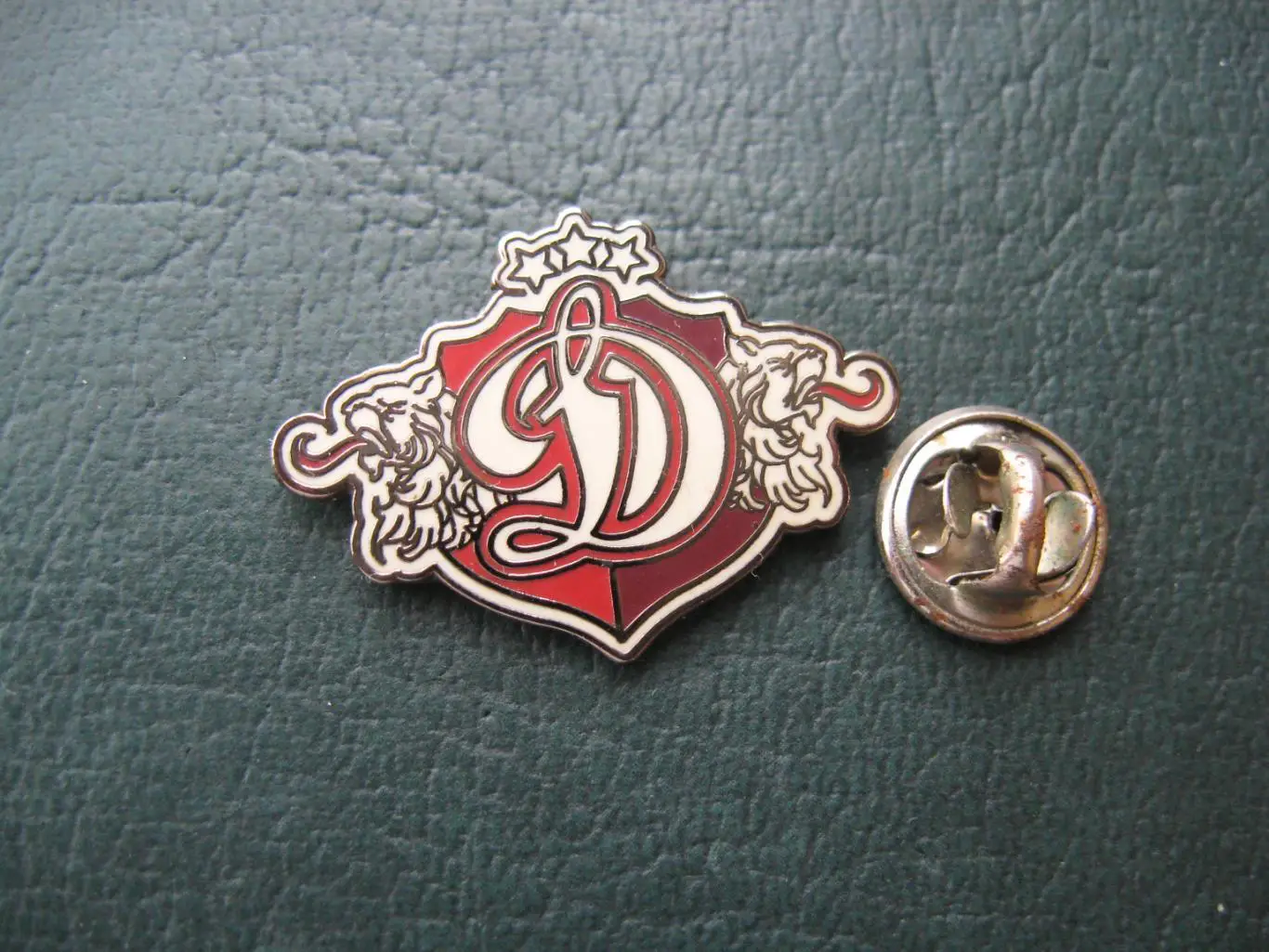 Значок ХК Динамо Рига (Официальный) 2