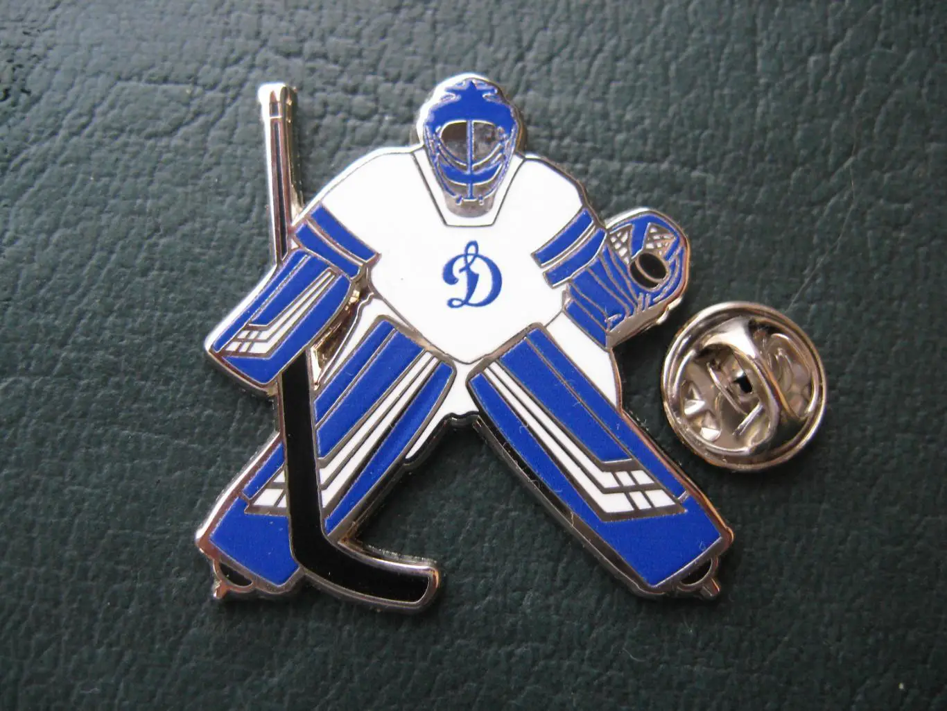 Значок ХК Динамо Москва (Вратарь, официальный)