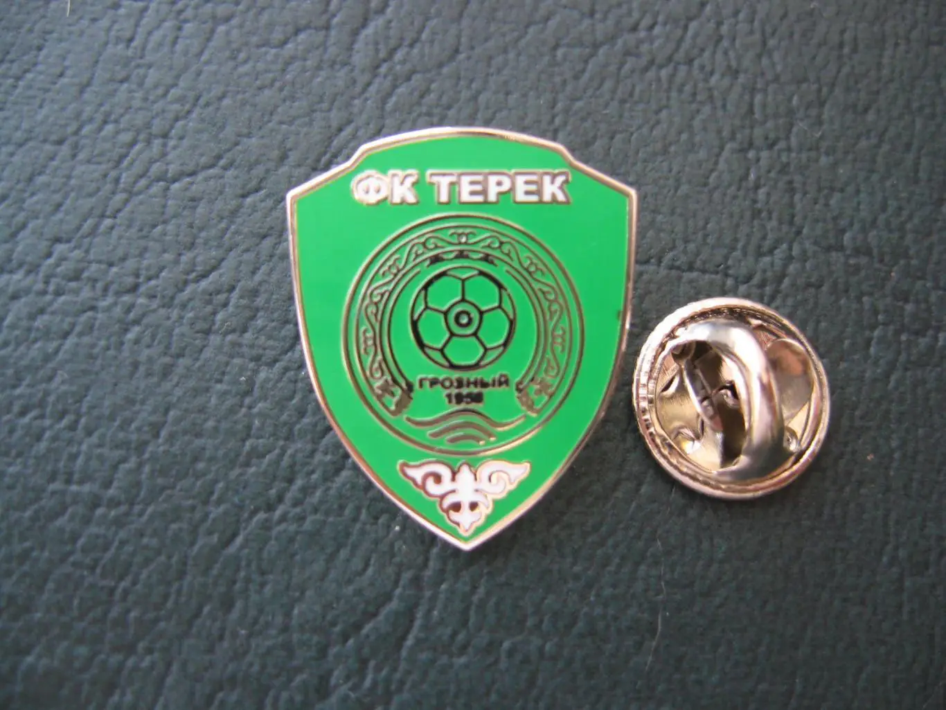 Значок ФК Терек Грозный (Логотип) 1