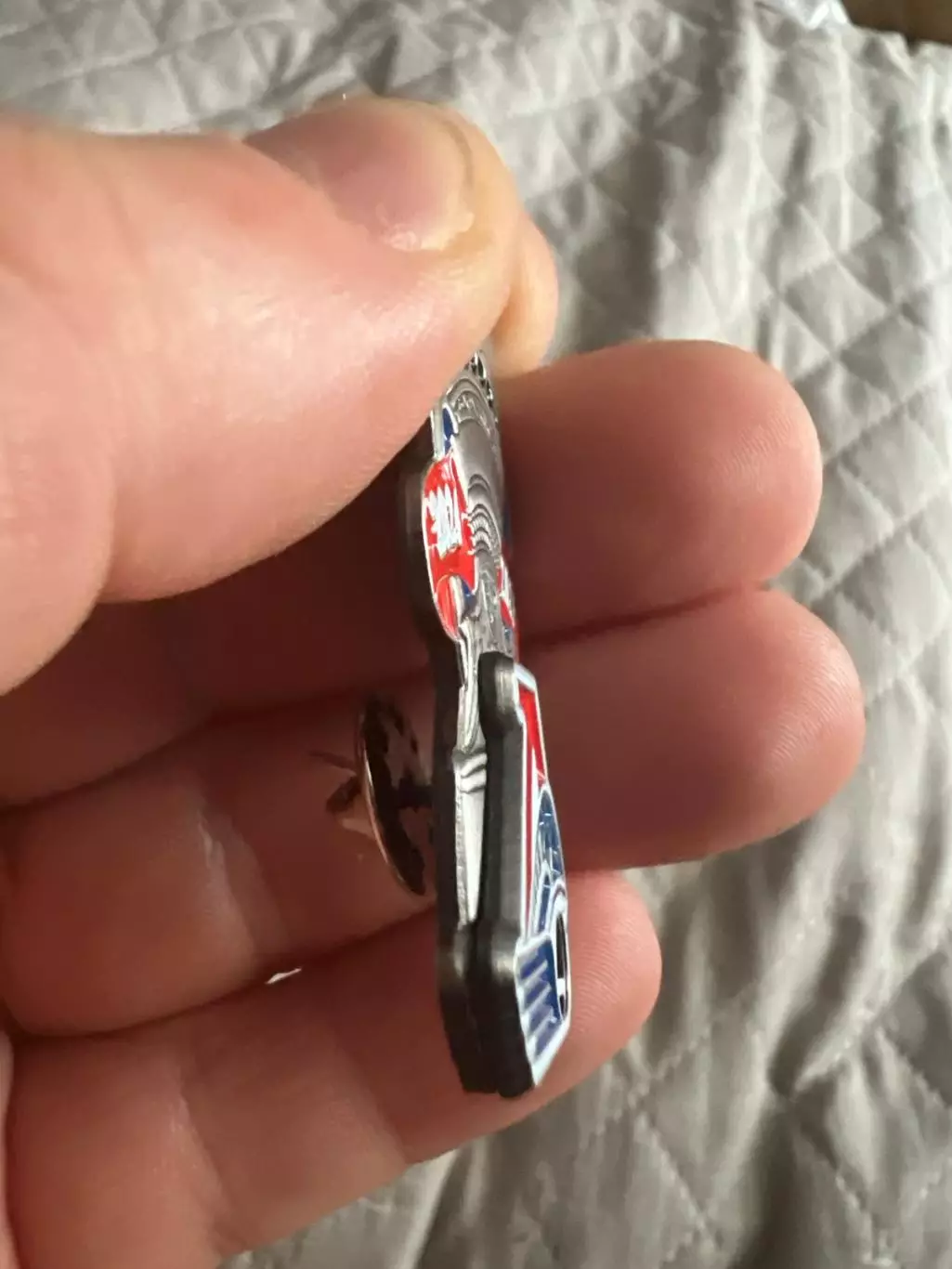 Значок ХК Локомотив (Ярославль) Кубок Гагарина 2024 - 2025 3