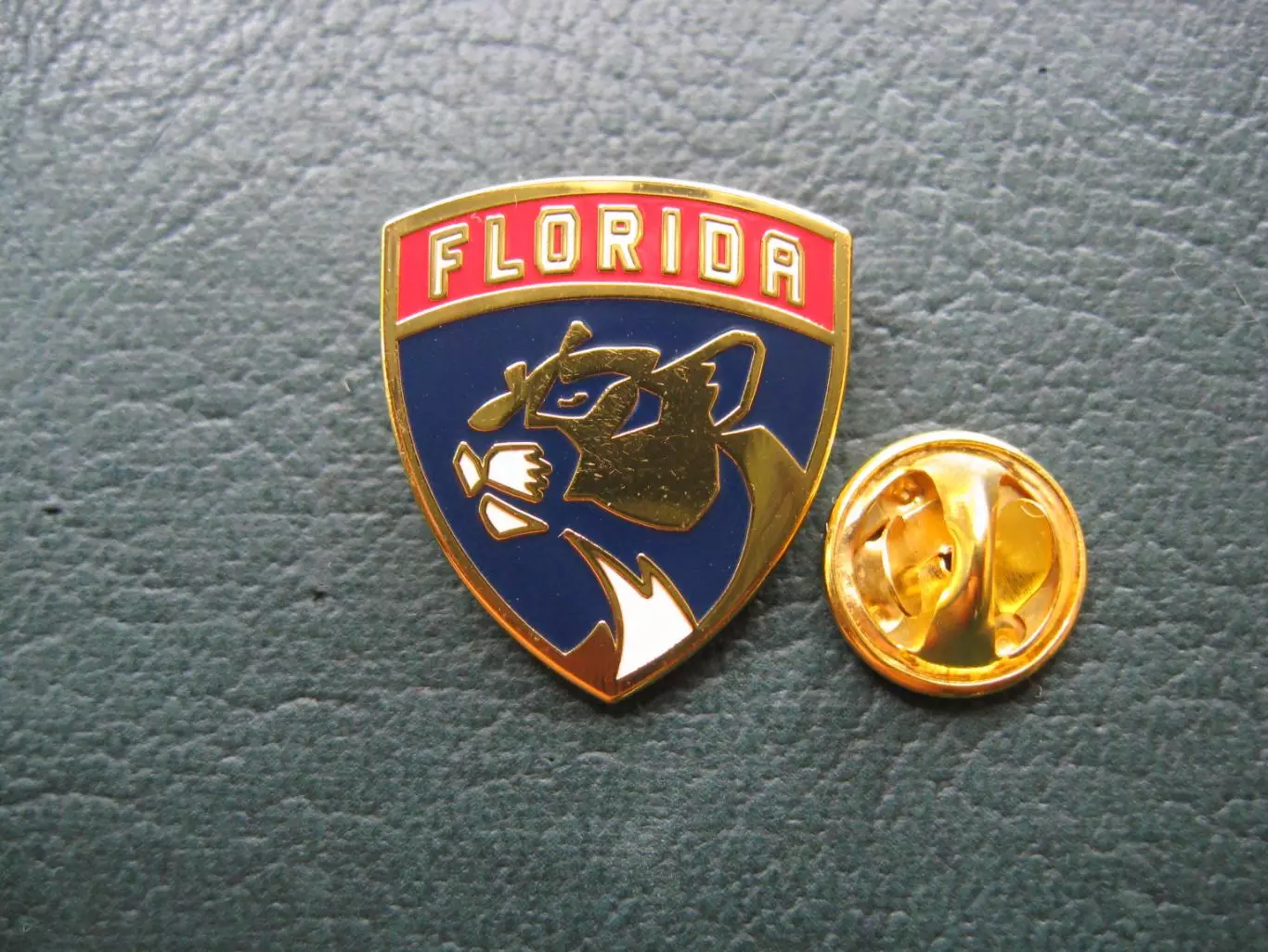 Значок ХК Флорида Пантерз (Эмблема щит) 1