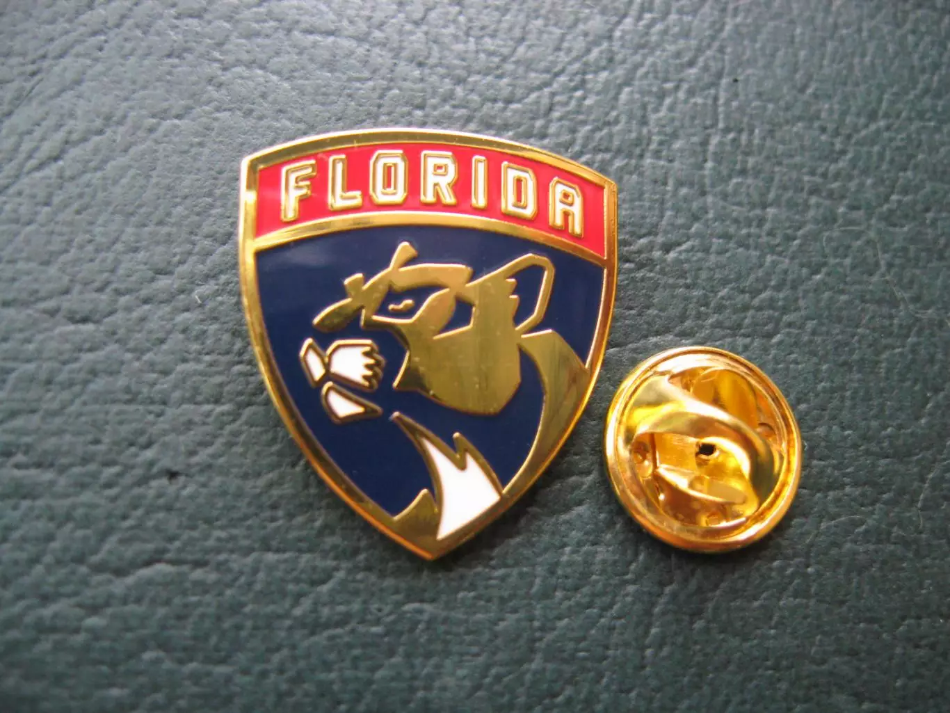 Значок ХК Флорида Пантерз (Эмблема щит) 2