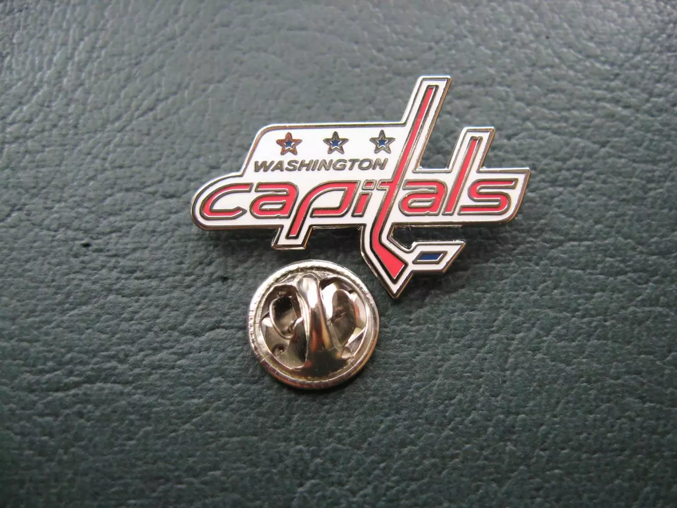 Значок ХК Вашингтон Кэпиталз (Эмблема красная) 3
