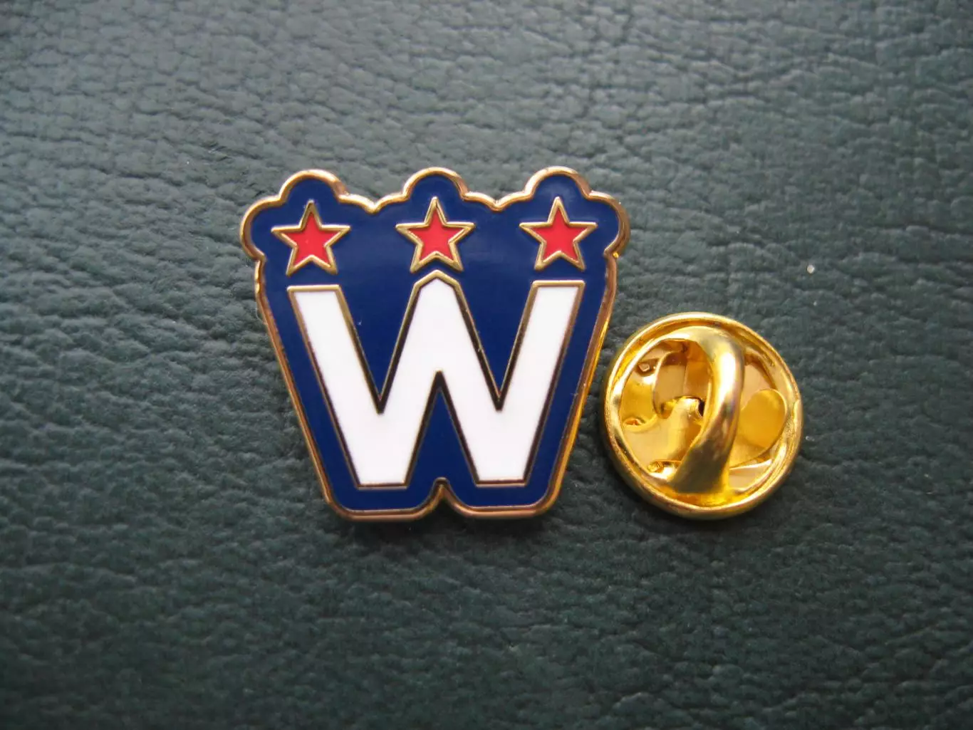 Значок ХК Вашингтон Кэпиталз (Эмблема W) 1