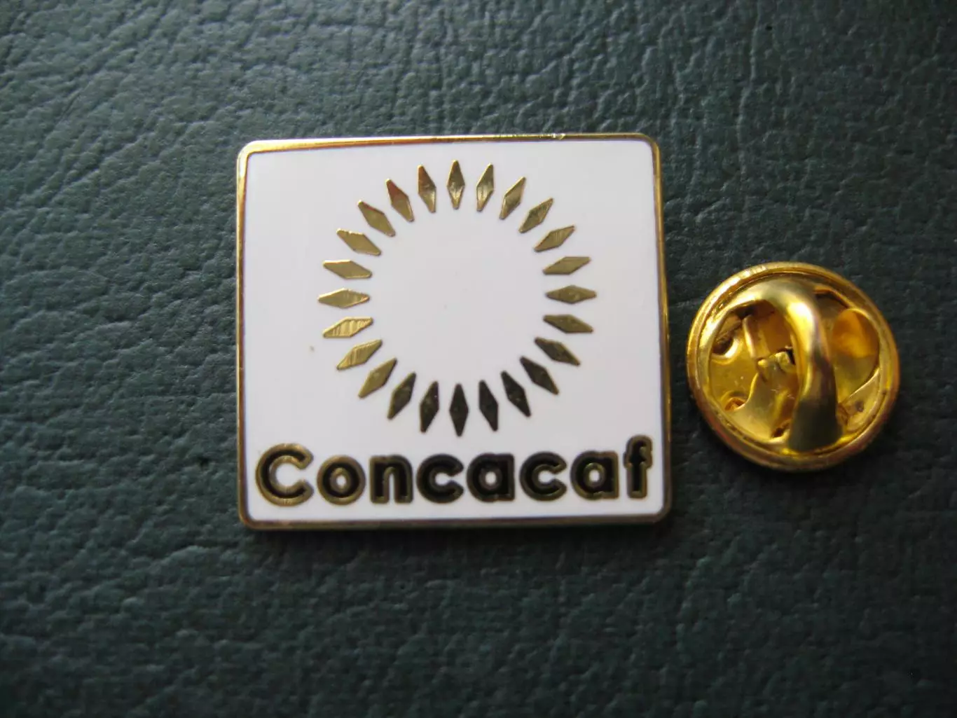 Значок Конфедерация Футбола Америки (CONCACAF) 1