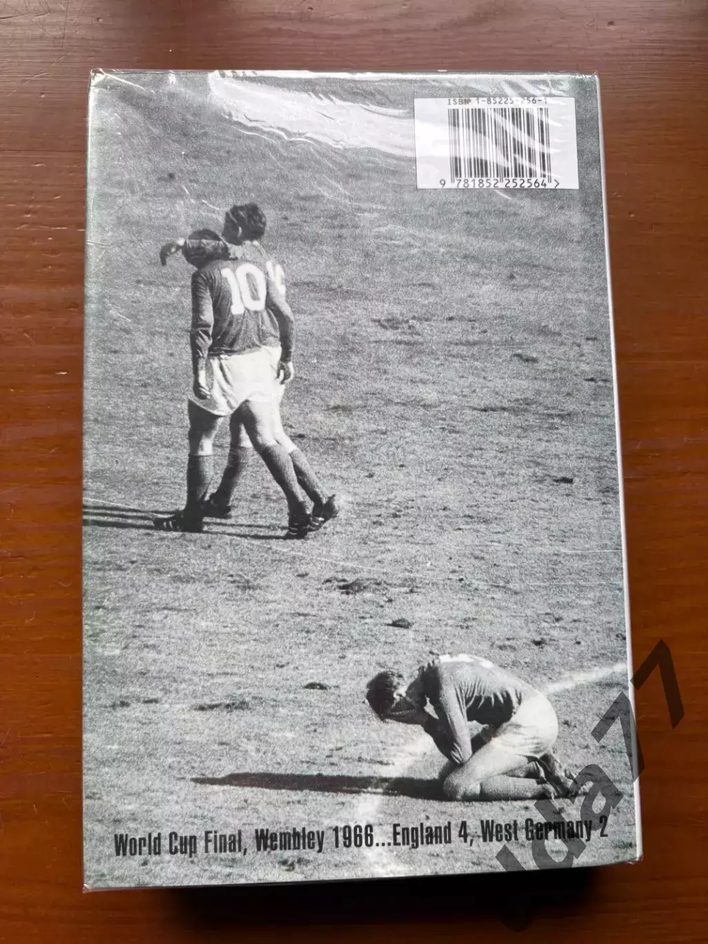 (К54) Книга Автобіографія Джека Чарлтона «Jack Charlton: The Autobiography» 1996 6