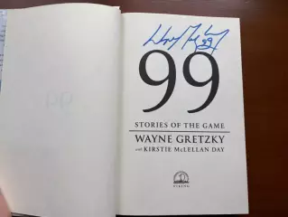 (К61) Книга Мемуари Вейна Гретцкі «99: Stories of the Game» з автографом