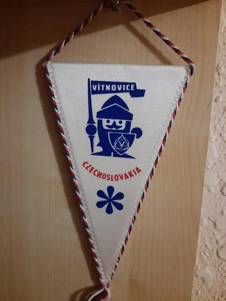 (6108) Вымпел Витковице.