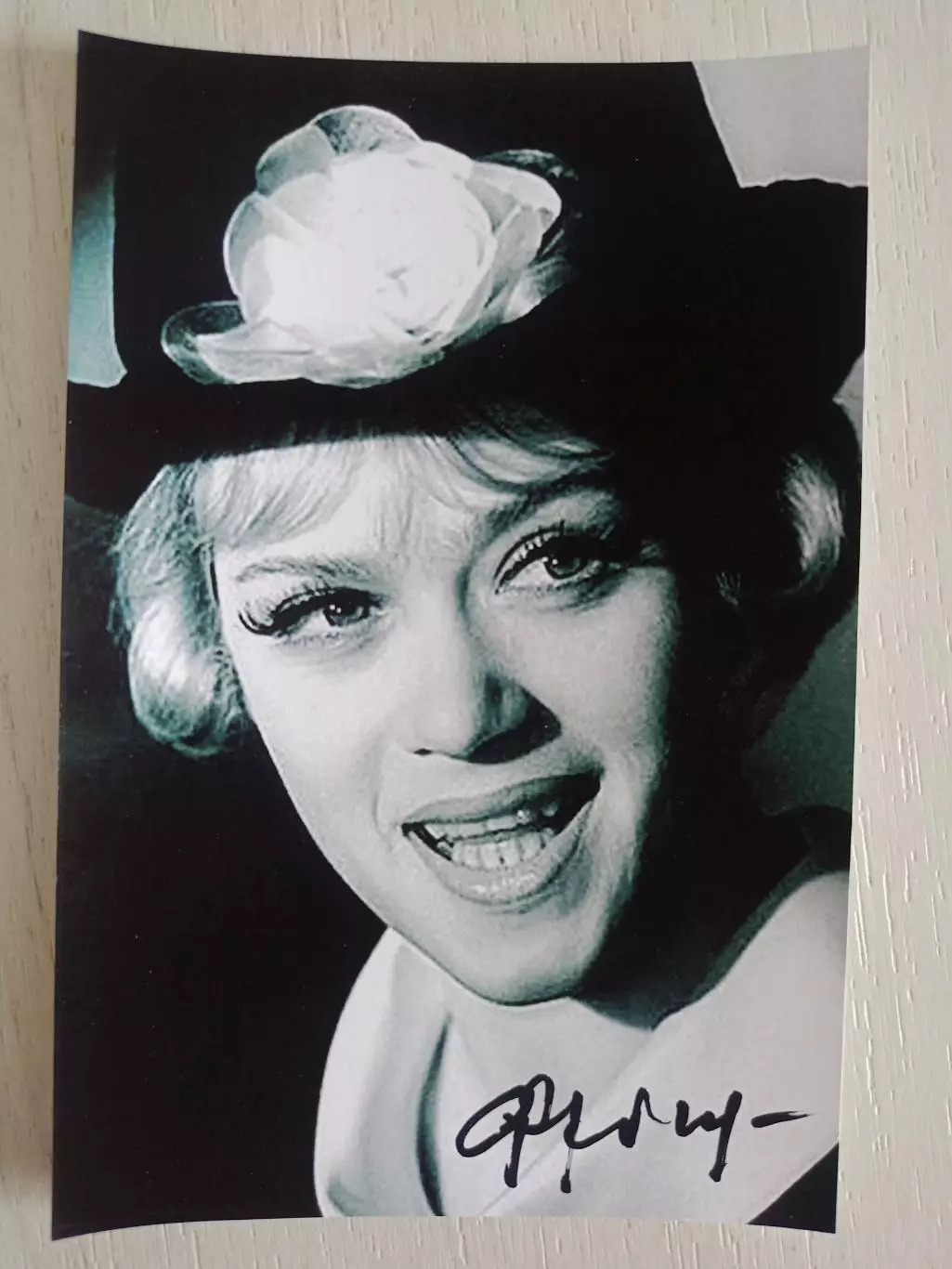 Автограф Алисы Бруновны Фрейндлих 1