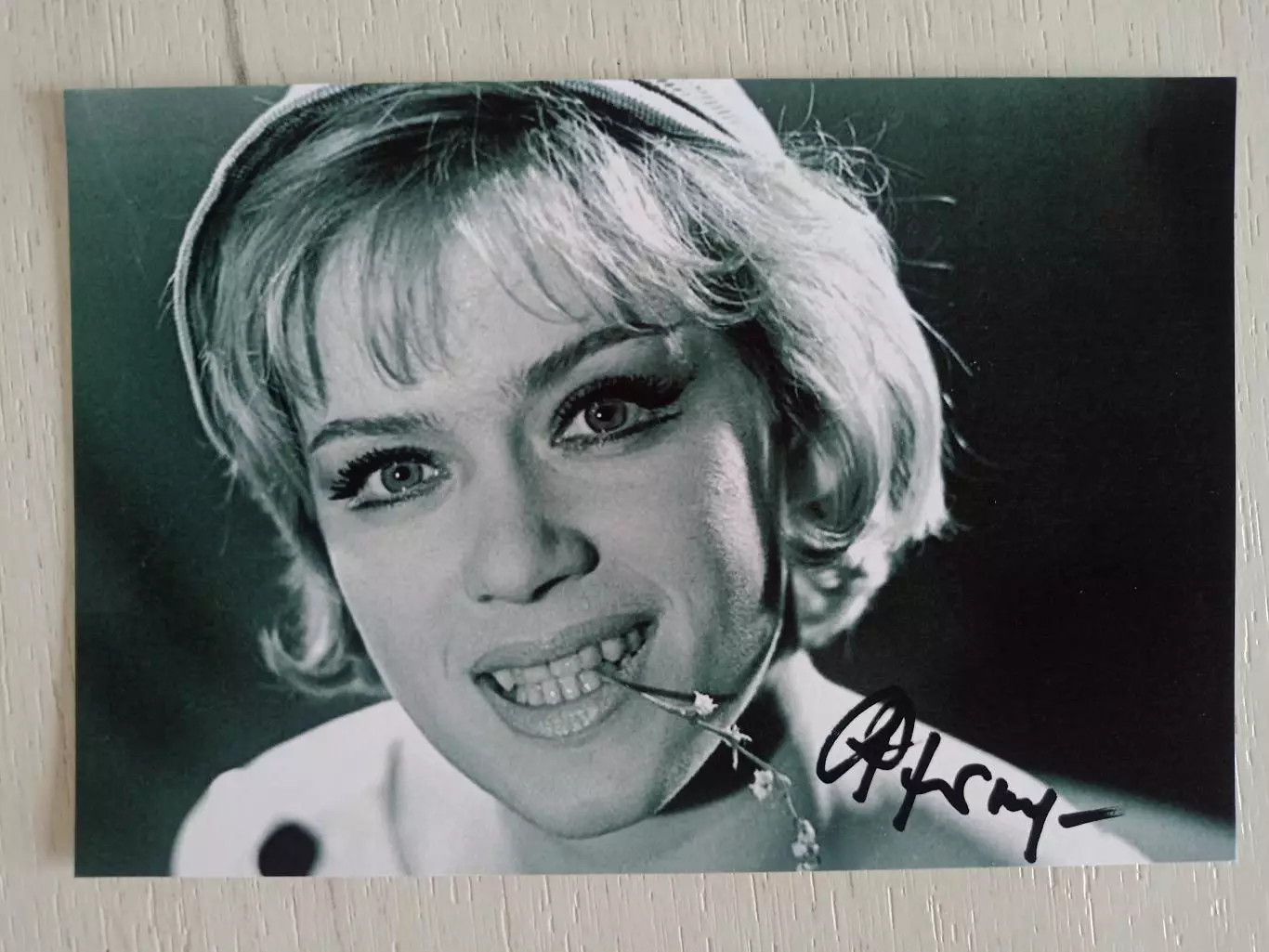 Автограф Алисы Бруновны Фрейндлих 3