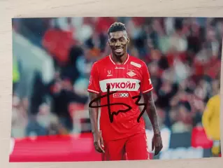 Автограф Кристофер Ву