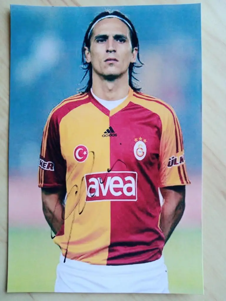 Автограф Фернандо Мейра 6