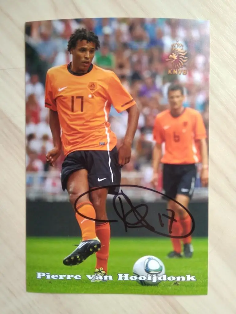 Автограф Пьер Ван Хойдонк