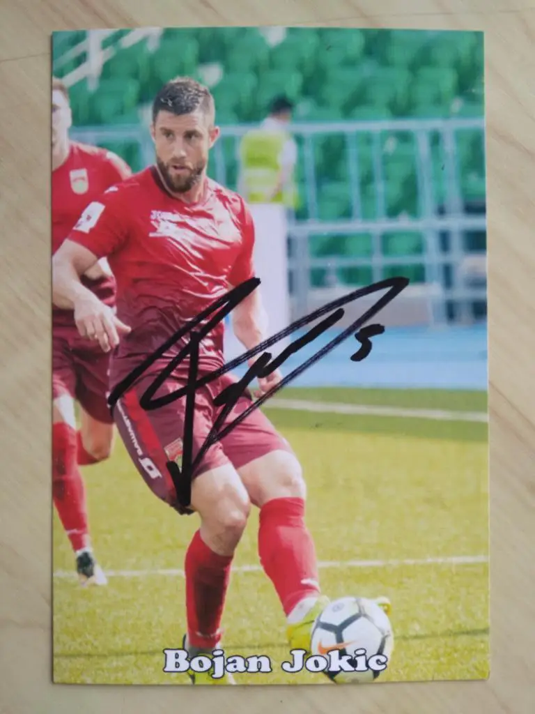 Автограф Боян Йокич (ФК Уфа, ФК Вильярреал, ФК Кьево, сборная Словении) 1