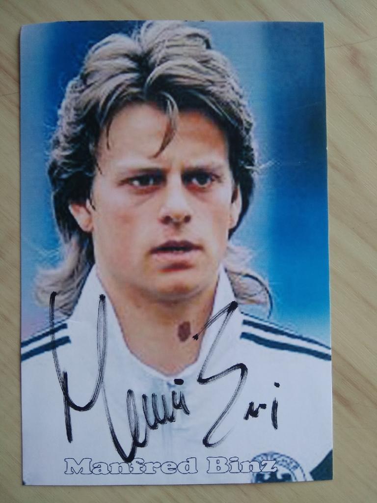 Автограф Манфред Бинц (финалист Чемпионата Европы 1992 г., Кубок Германии 1988) 4