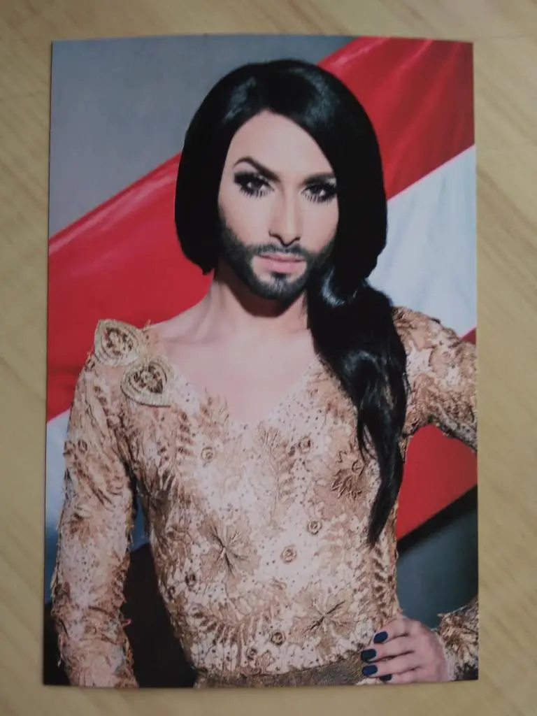 Фотография Кончита Вурст (Томас Нойвирт)