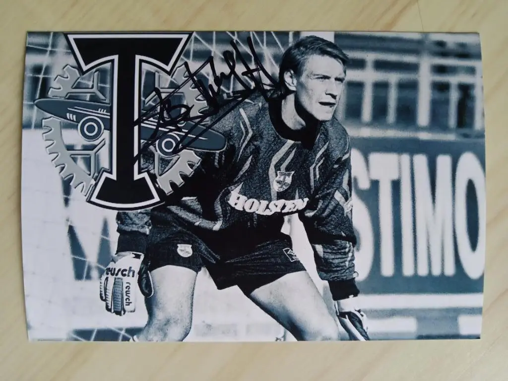 Автограф Владимира Пчельникова