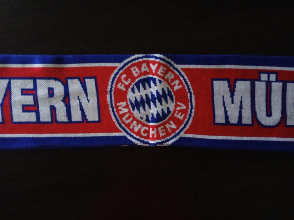 Тёплый двусторонний шарф ФК Бавария Мюнхен (Германия) 1