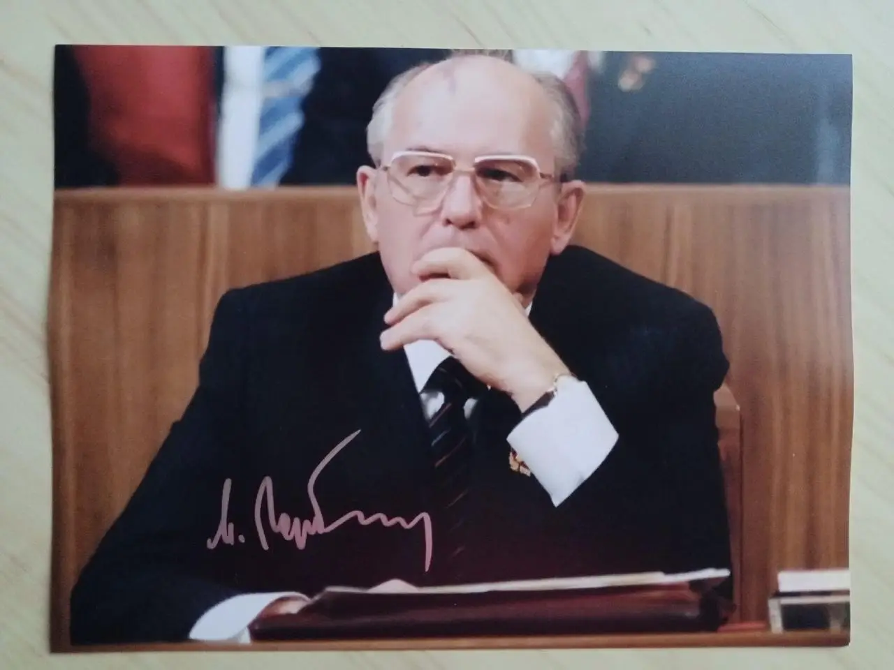 Автограф Михаила Горбачева 4