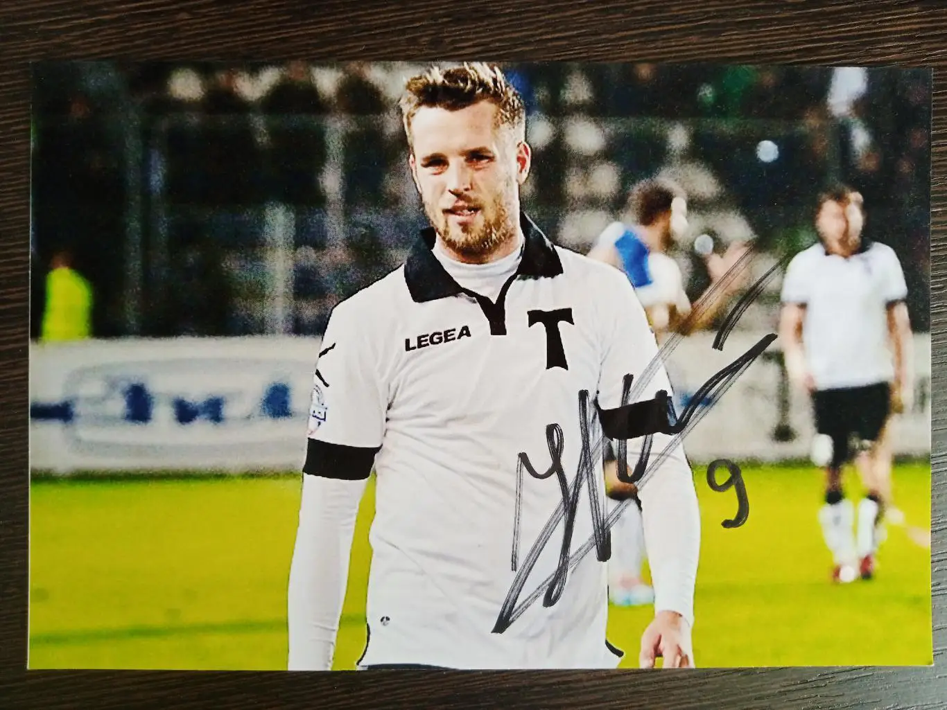 Автограф Кирилла Комбарова