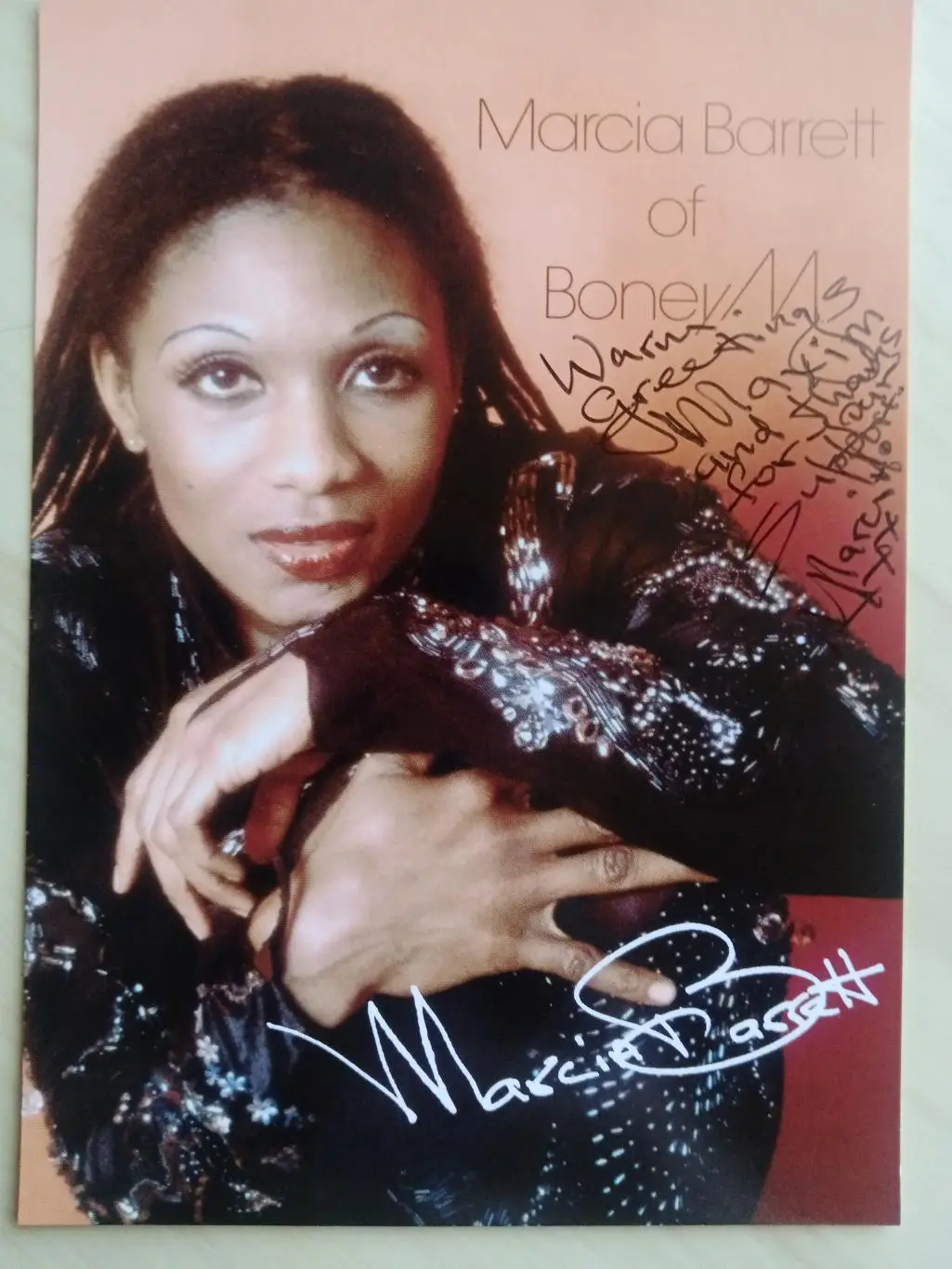 Автограф Марсия Барретт