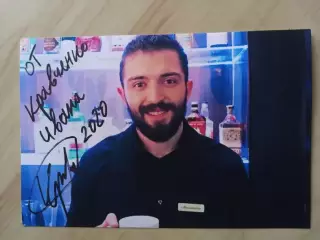 Автограф Ивана Кравченко (бармен в сериалах Кухня, Отель Элеон и т.д.)