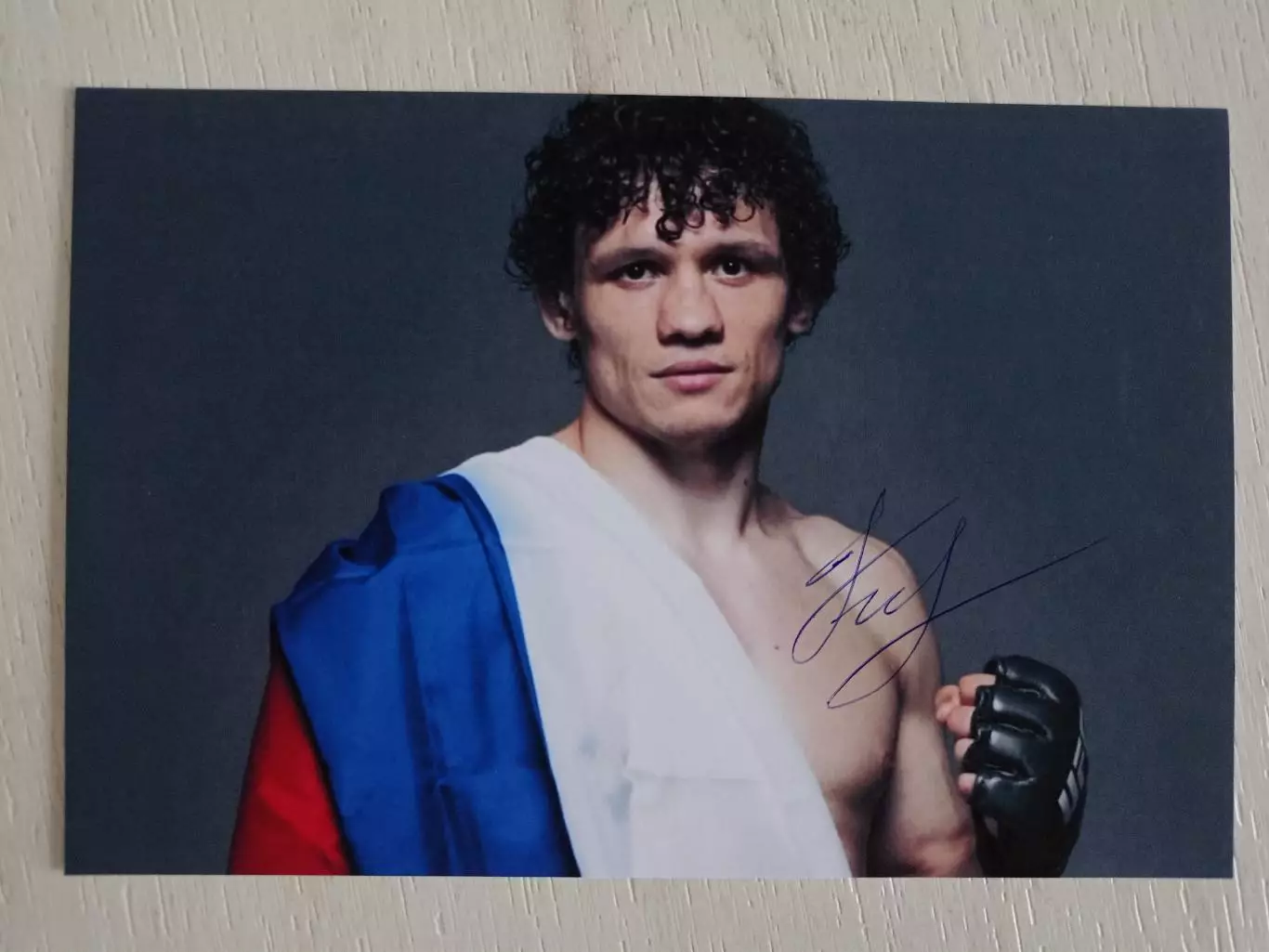 Автограф Романа Копылова (российский боец смешанного стиля (ММА))