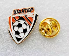 Футбол. Футбольный клуб. Знак. ФК ШАХТЕР Шахты - РОССИЯ.