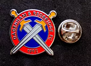 Футбол. Клубы мира. Дагенем энд Редбридж ФК - Dagenham & Redbridge FC, АНГЛИЯ.