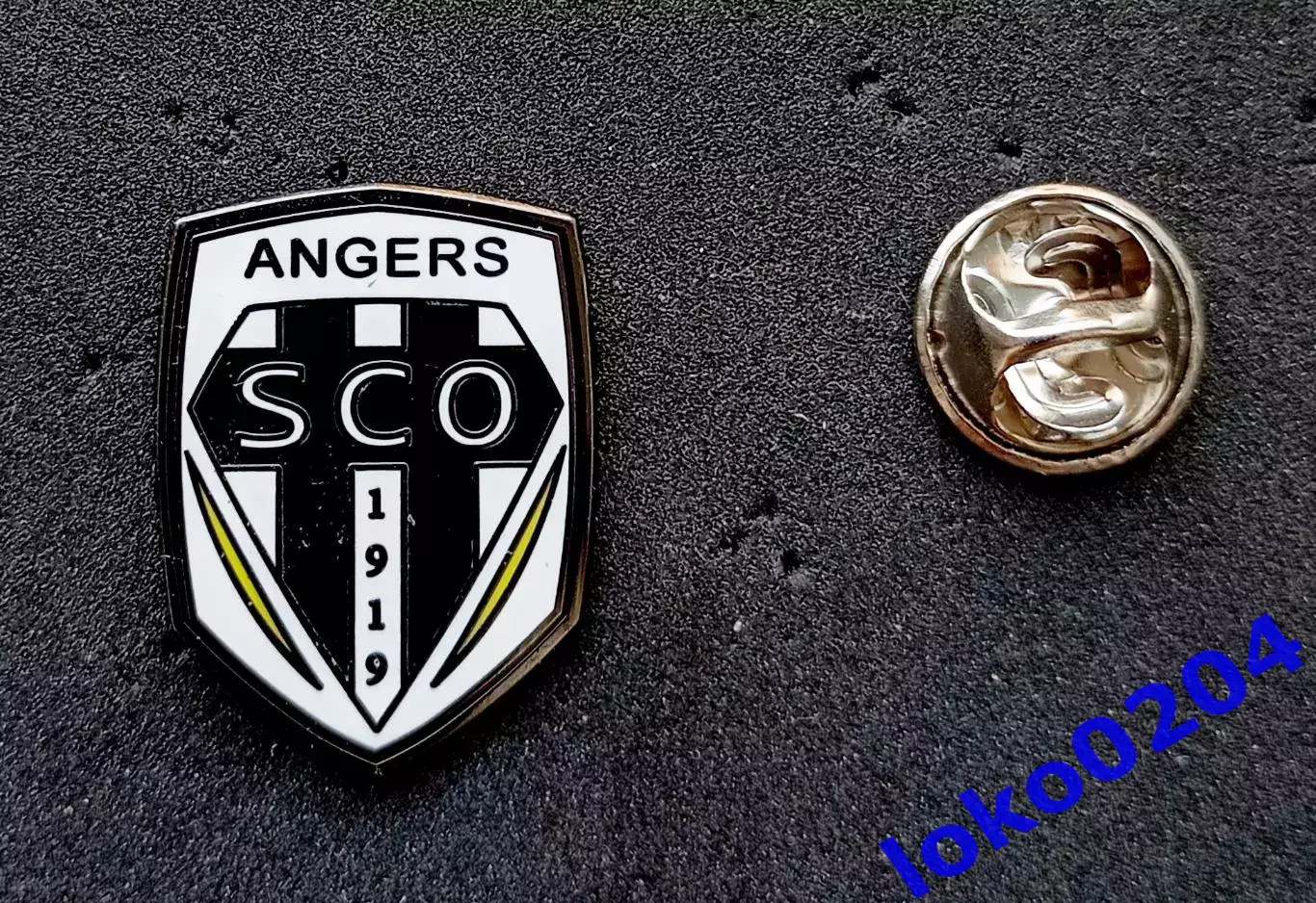 Знак Футбол Клубы мира - АНЖЕ ФК, ФРАНЦИЯ.