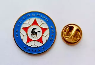 Футбол. Футбольный клуб. Знак. Ф.К.КАМАЗ Набережные Челны - РОССИЯ.