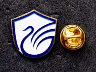 Футбол. Футбольный клуб. Знак. Ф.К. ОЛИМП-ДОЛГОПРУДНЫЙ - РОССИЯ.