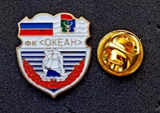 Футбол. Футбольный клуб. Знак. Ф.К. ОКЕАН Находка - РОССИЯ.