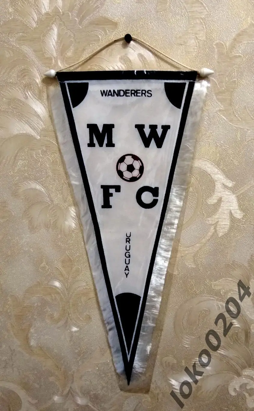 Ф.К. МОНТЕВИДЕО УОНДЕРЕРС - MONTEVIDEO WANDERERS Futbol Club, 18х40см - УРУГВАЙ.