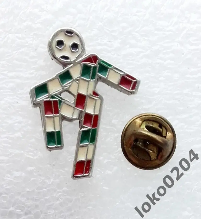 Чемпионат мира, ИТАЛИЯ 1990, талисман/маскот (19 мм), клеймо.