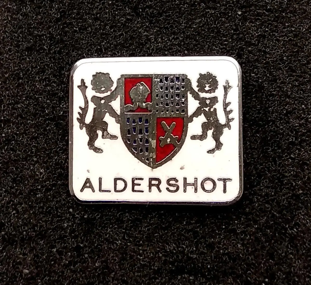 Ф.К. Алдершот - Aldershot FC - АНГЛИЯ - (знак 70-80 х гг.).