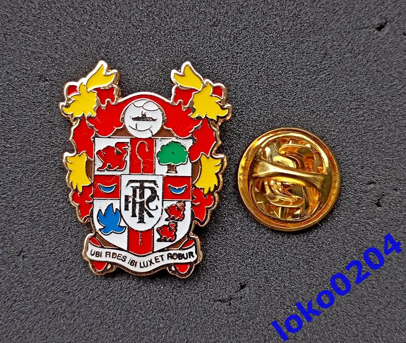 Футбол. Футбольный клуб. Знак. Транмир Роверс ФК - Tranmere Rovers FC - АНГЛИЯ.