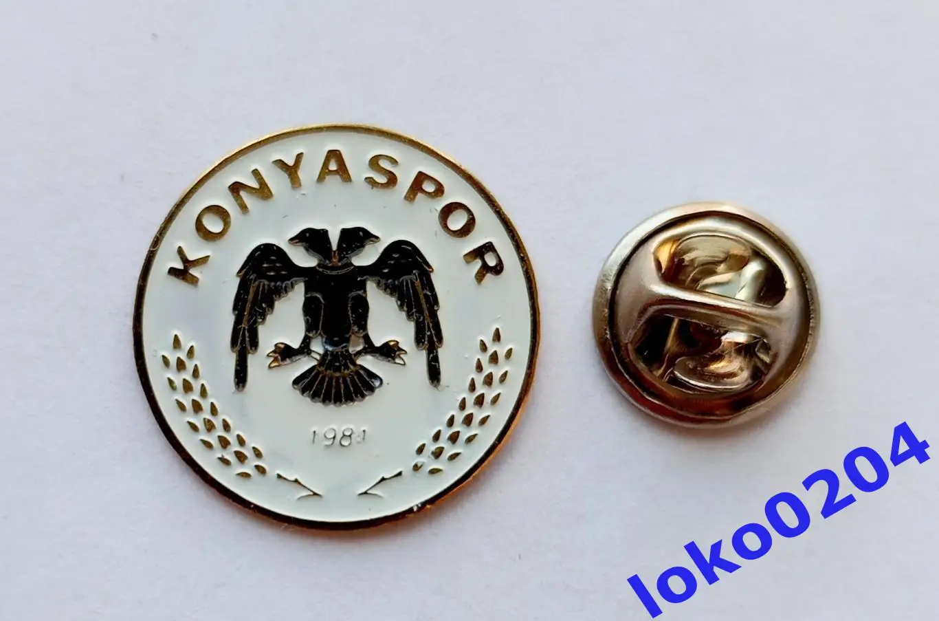 Футбол. Футбольный клуб. Знак.Коньяспор - Konyaspor Kulubu, ТУРЦИЯ.