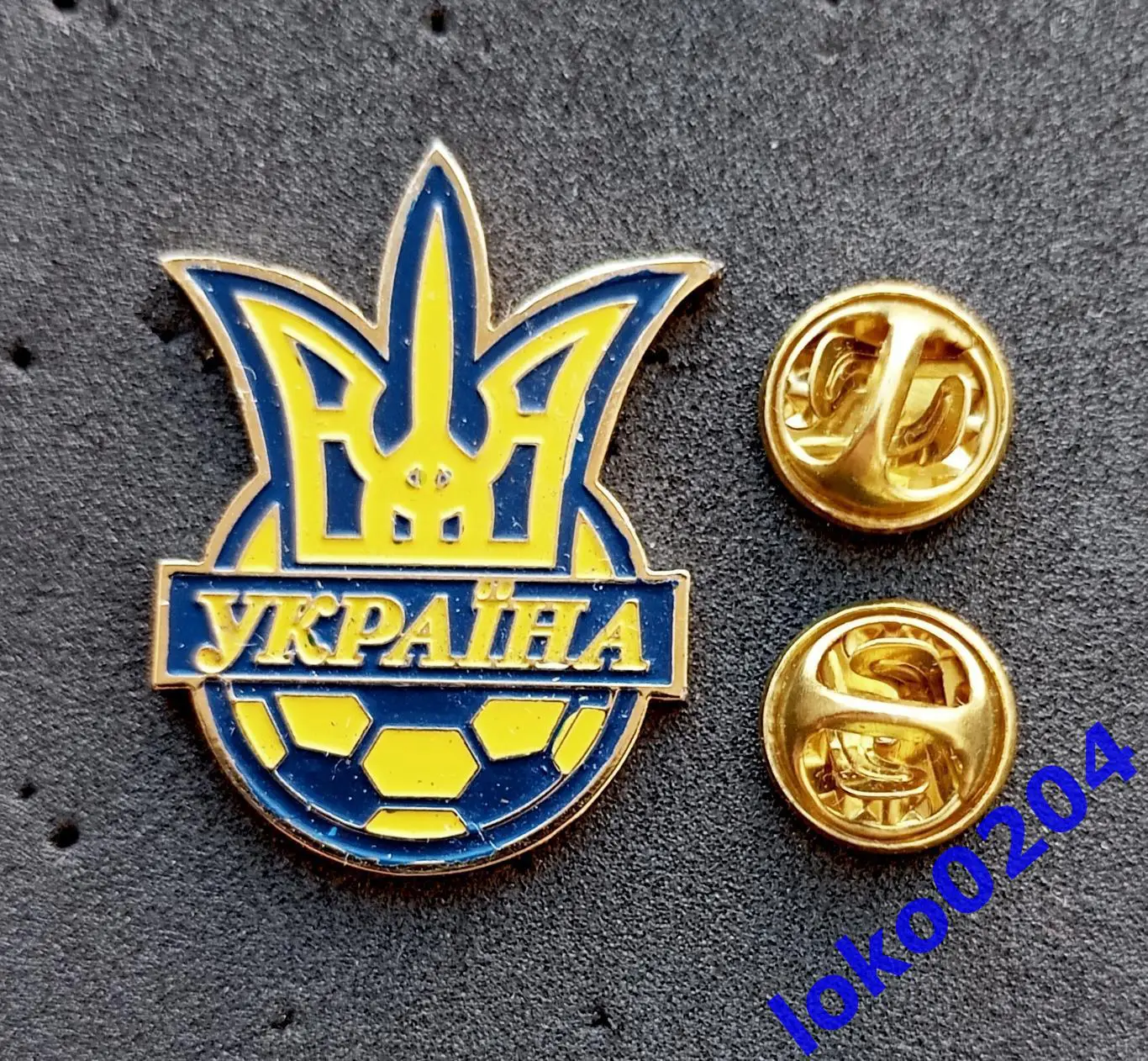 Футбол.Знак-ГИГАНТ.Футбол Федерация - УКРАИНА (26х32).