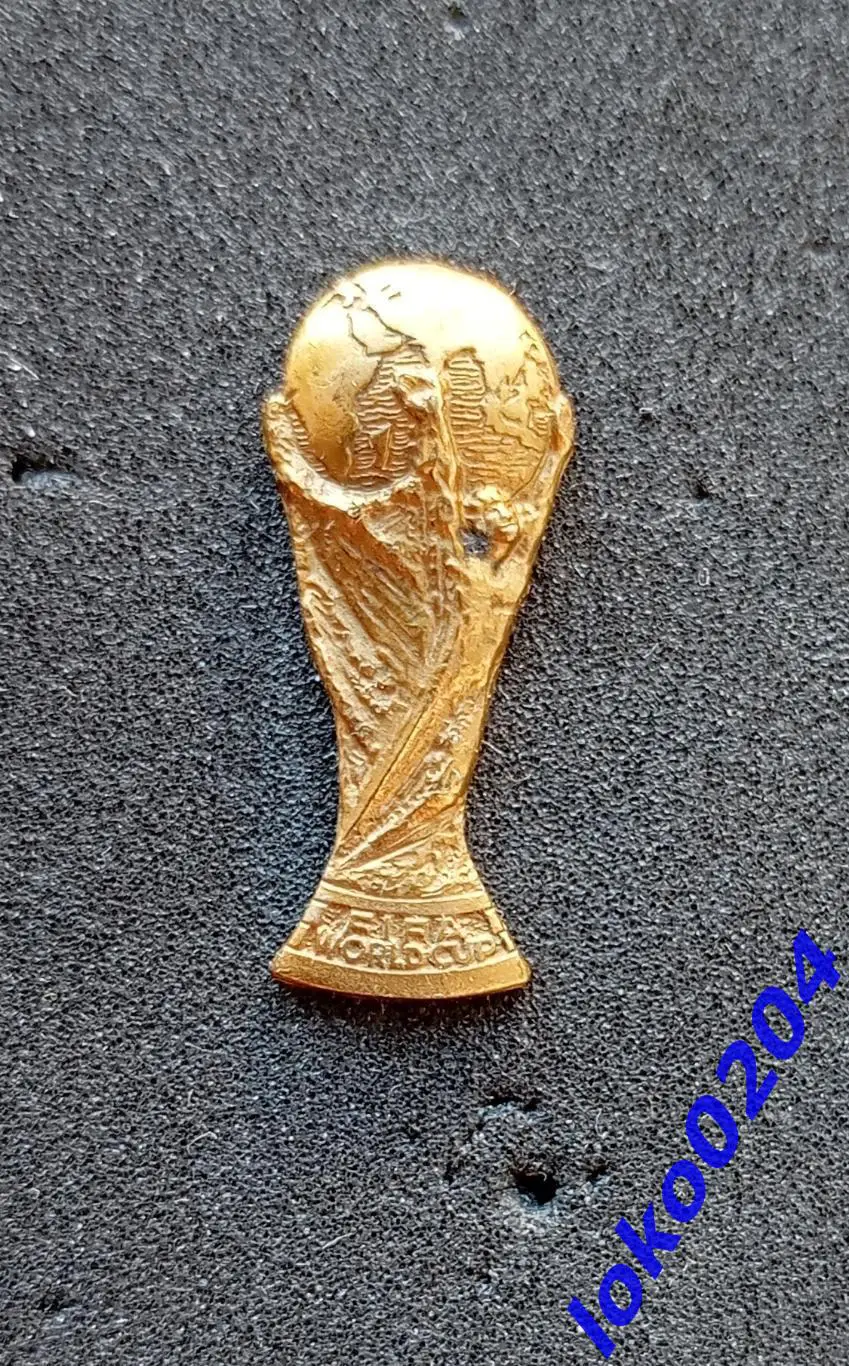 Футбол Знак КУБОК ФИФА ( F.I.F.A. Bertoni).