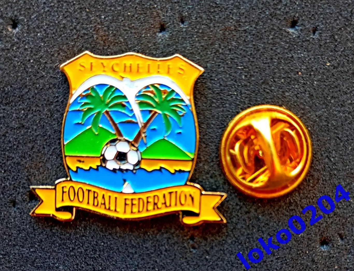 Знак Футбол Федерация - СЕЙШЕЛЛЫ.