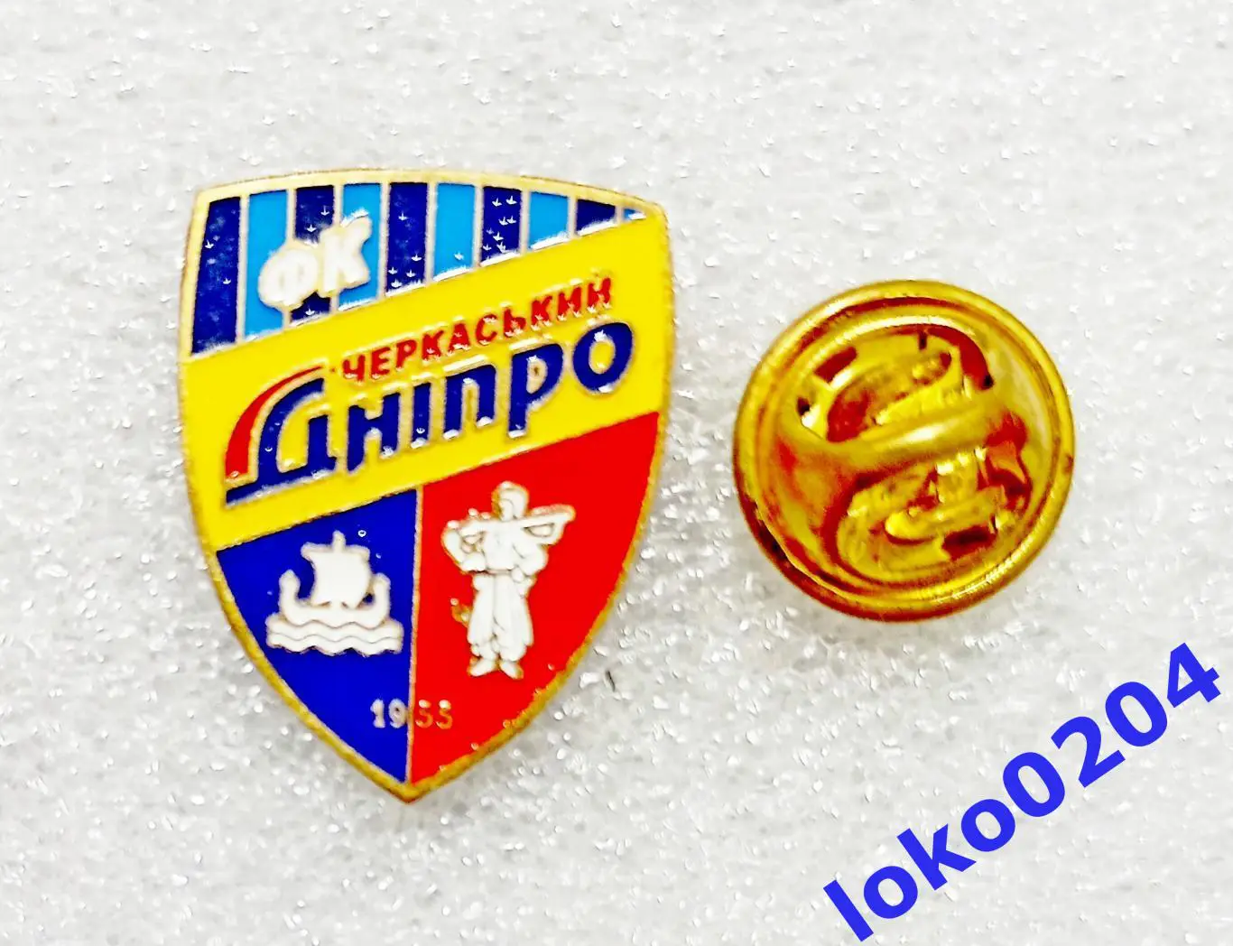 Футбол. Футбольный клуб. Знак. ФК ДНЕПР Черкассы - УКРАИНА.2